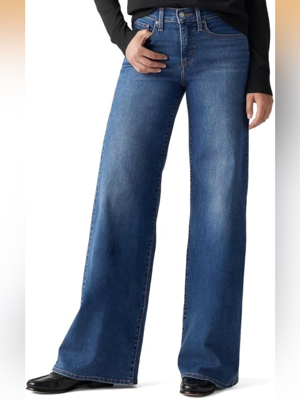 Levi's Women's 318 Shaping Wide-Leg Jeans